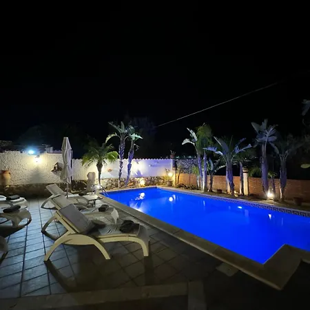 Villa Siciliana Taormina Oasi Di Relax Savoca